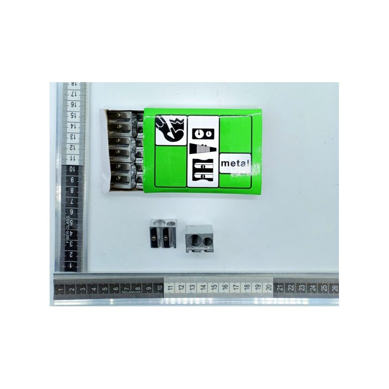sacapuntas aluminio doble orificio 2.5×2.3cm C/12 B8864