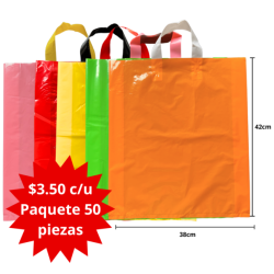 bolsa de pastico con asa colores solidos 43x48cm C/50 31F-23